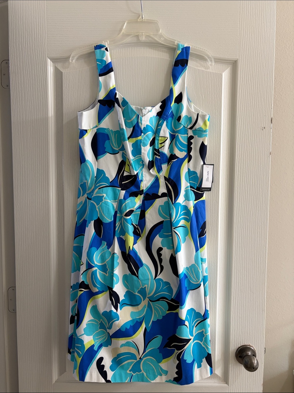 NWT Nine West Blue Floral Fit & Flare Dress with Pockets Size 10